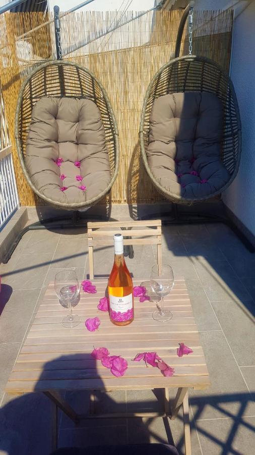 Wow Penthouse Boutique In The Heart Of Historical Center Apartment Athens Ngoại thất bức ảnh