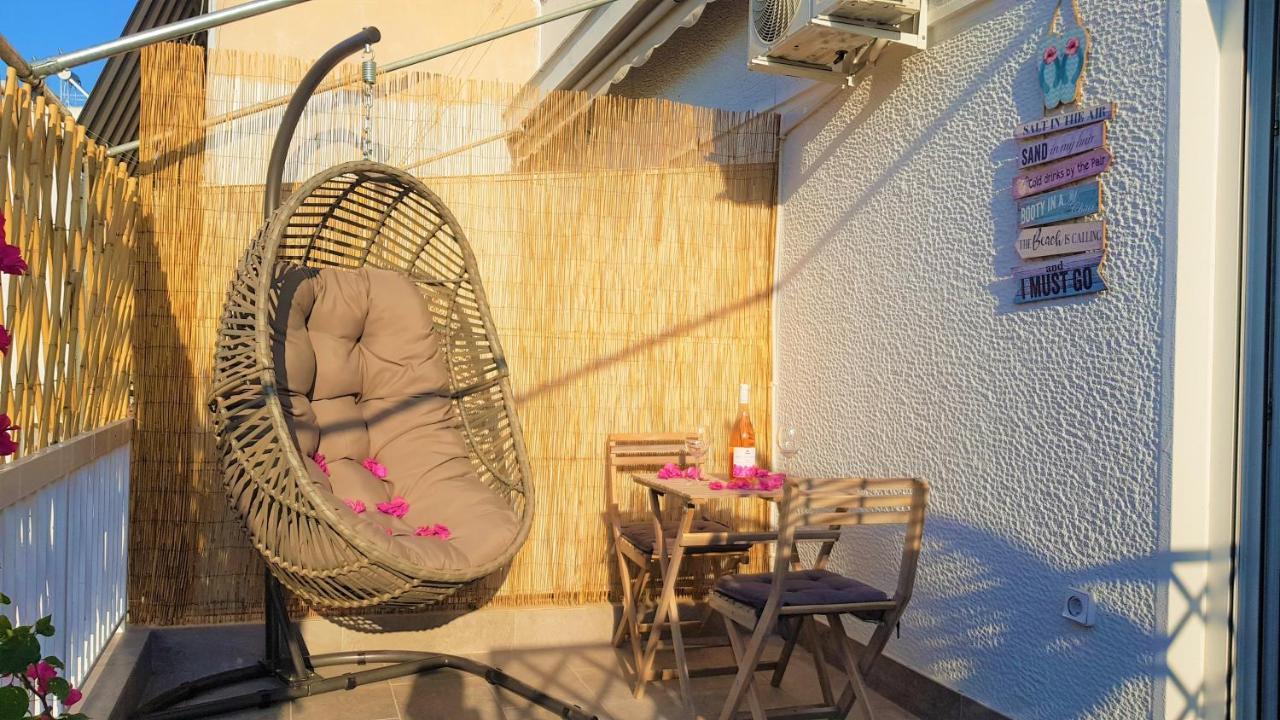 Wow Penthouse Boutique In The Heart Of Historical Center Apartment Athens Ngoại thất bức ảnh