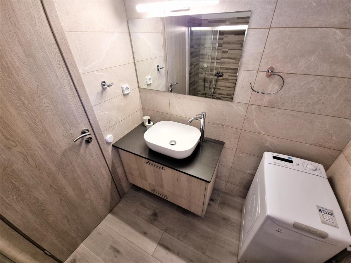 Wow Penthouse Boutique In The Heart Of Historical Center Apartment Athens Ngoại thất bức ảnh